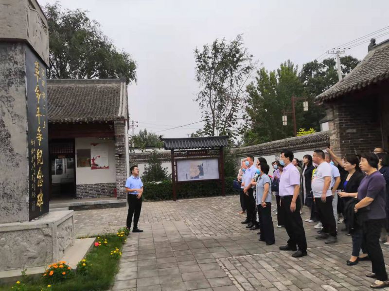 614a851c562fd.jpg 614a851c562fd.jpg